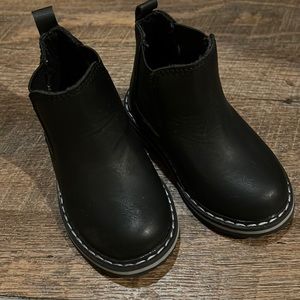 Black Crevo boots